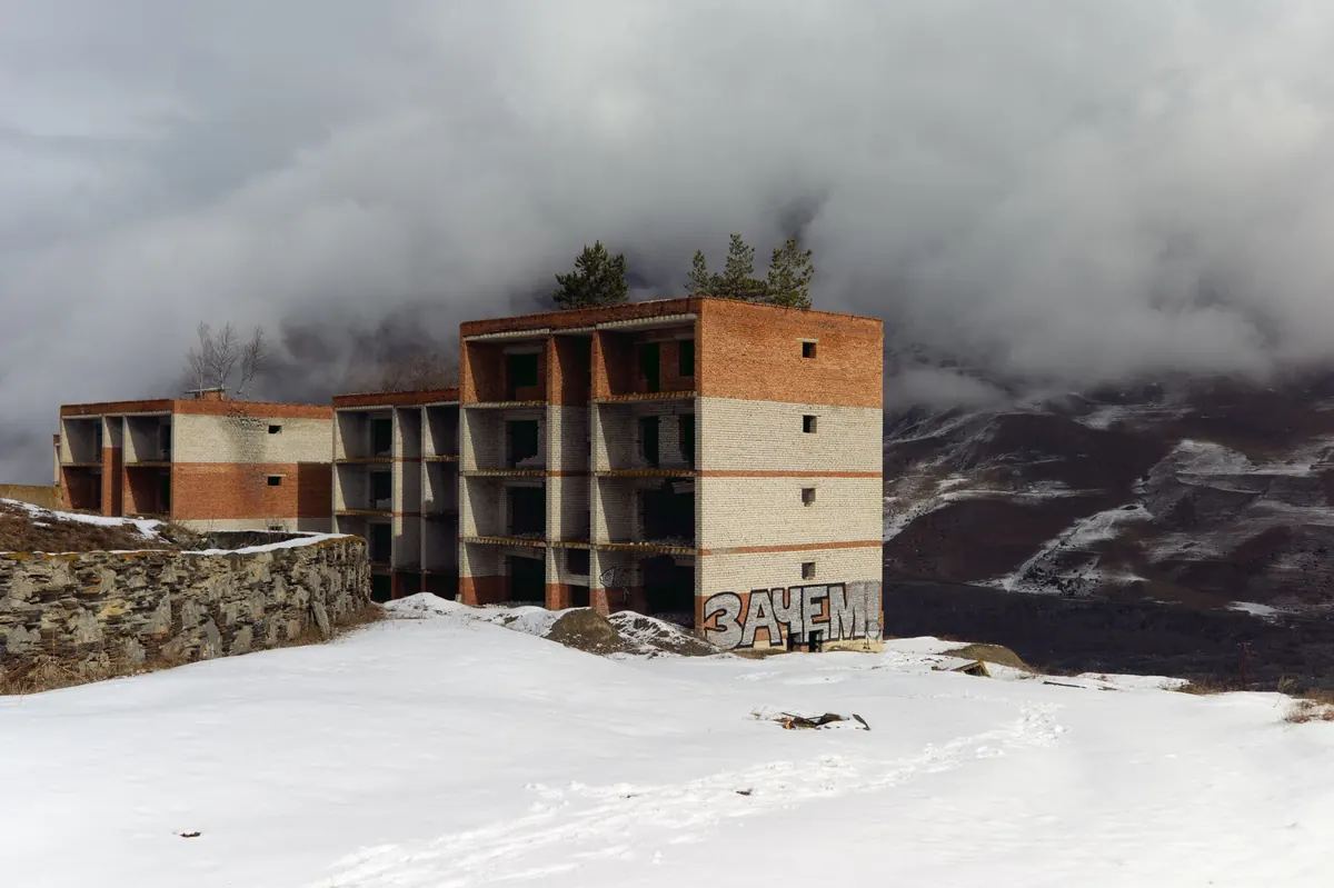 The Best and Worst Seasons for Urban Exploration in Britain